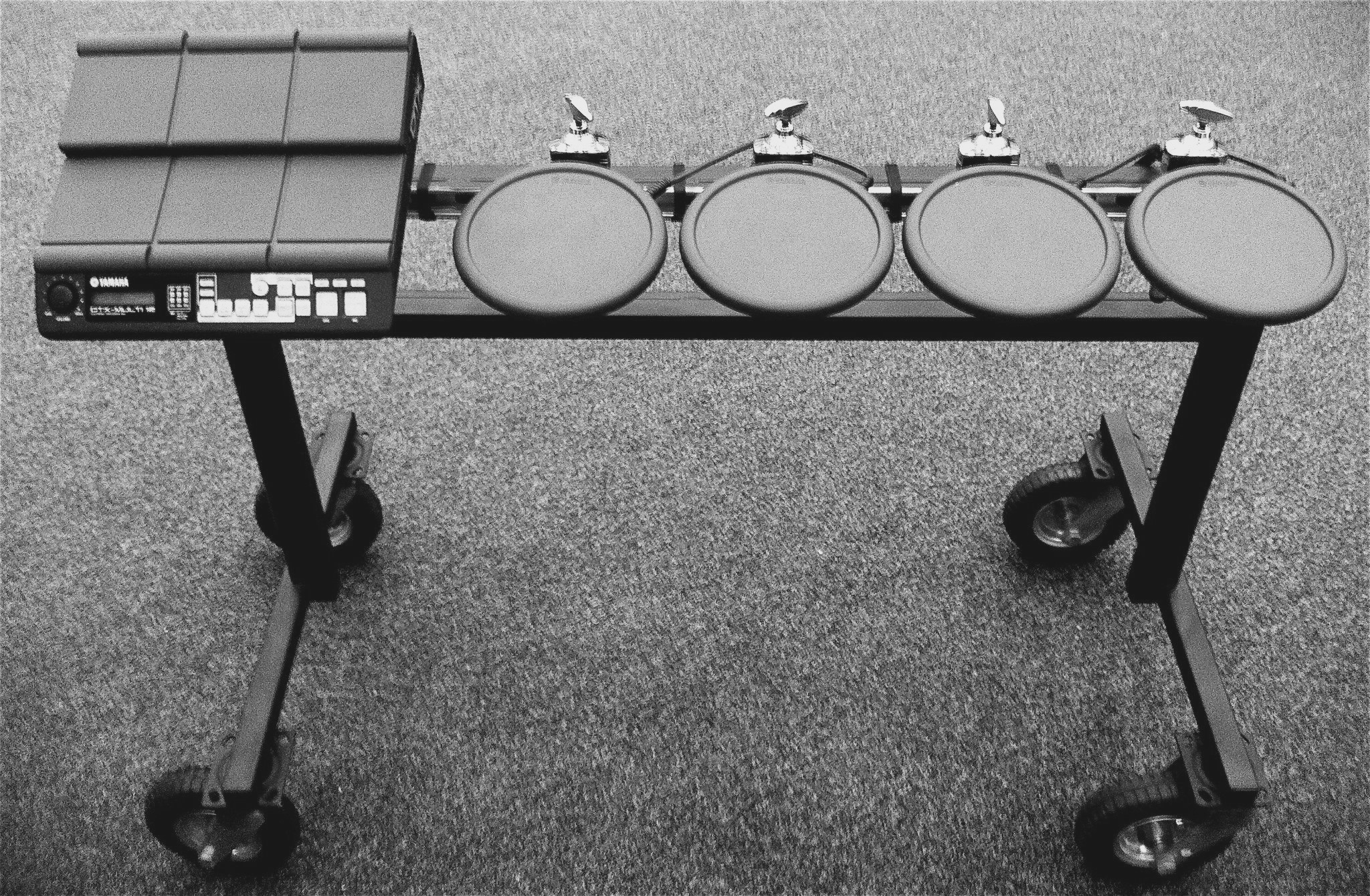 electronic-drums-cart-1